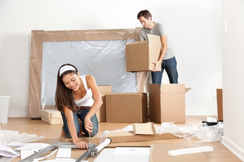 Removal company moving household items in Blackfen